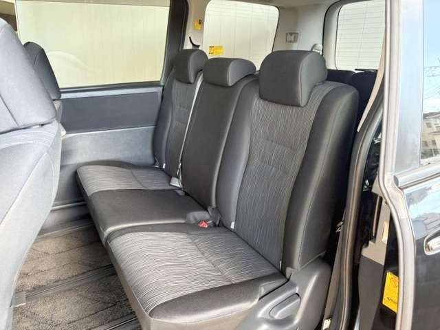 トヨタ ヴォクシー ２．０ ＺＳ 煌 H23年 (関東) 99