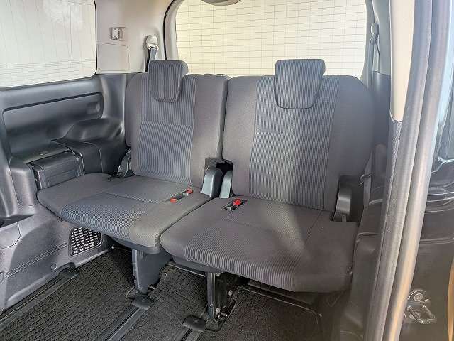 トヨタ ノア ２．０ Ｘ H26年 (関東) 99