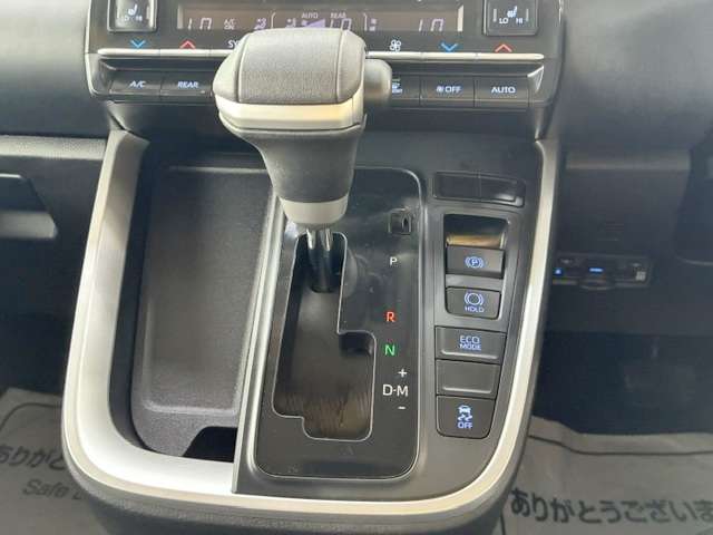 トヨタ ノア ２．０ Ｇ R4年 (関東) 99