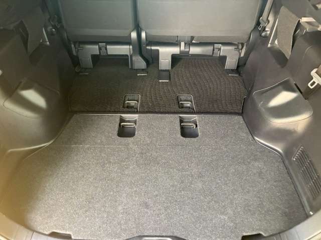 トヨタ ノア ２．０ Ｘ H28年 (関東) 99