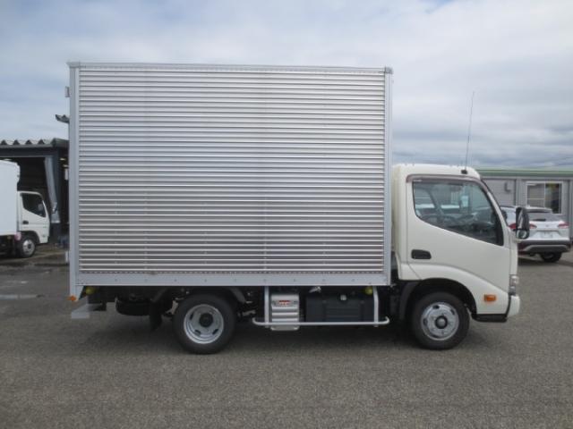 日野自動車 デュトロ ２Ｔ R6年 () 99