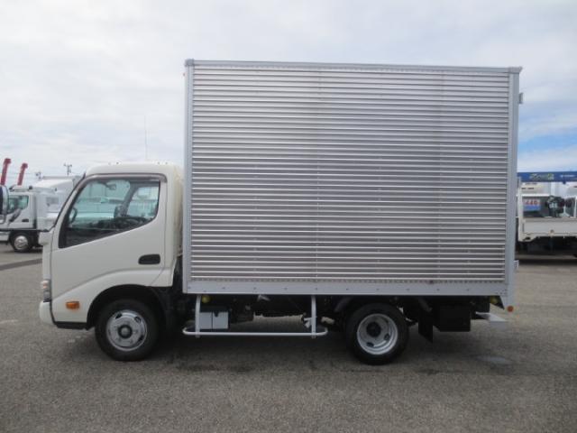 日野自動車 デュトロ ２Ｔ R6年 () 99