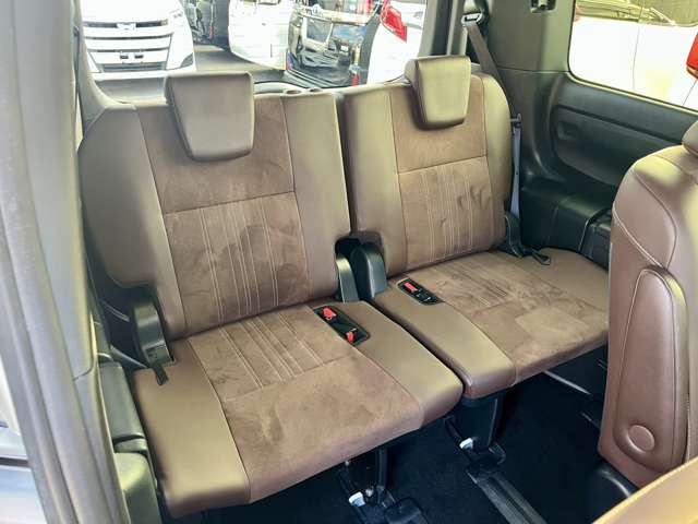 トヨタ エスクァイア ２．０ ＧＩ プレミアムパッケージ H29年 () 99