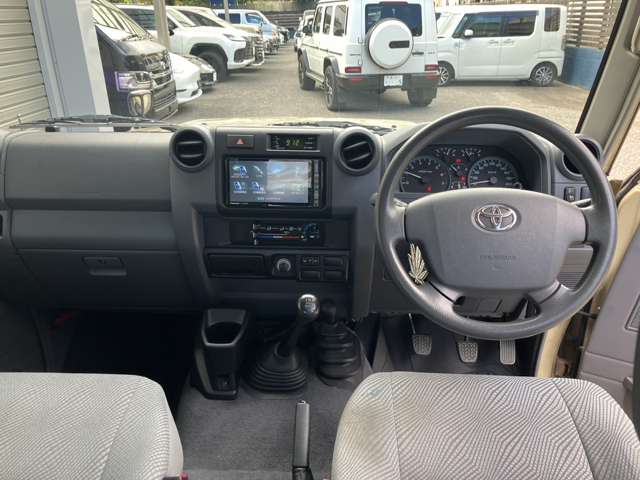 トヨタ ランドクルーザーピックアップ ４．０ ４ＷＤ H27年 () 99