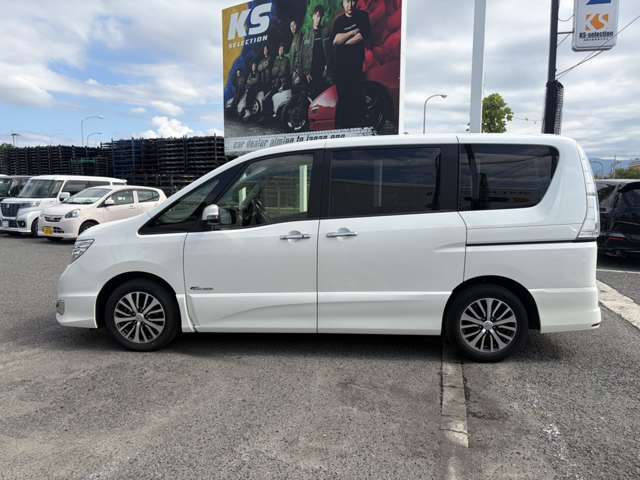 日産 セレナ ２．０ ハイウェイスター Ｖセレクション＋ＳＡＦＥＴＹ Ｓ－ＨＹＢＲＩＤ H27年 (近畿) 99