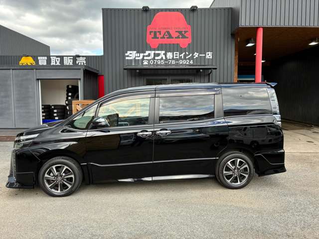 トヨタ ヴォクシー ２．０ ＺＳ 煌ＩＩＩ R3年 () 99