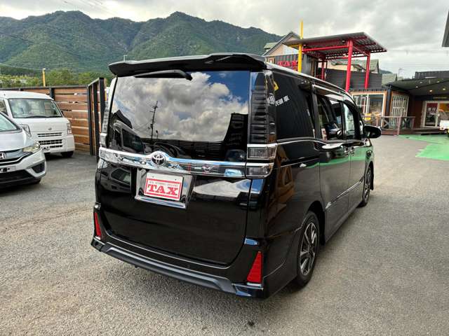 トヨタ ヴォクシー ２．０ ＺＳ 煌ＩＩＩ R3年 () 99