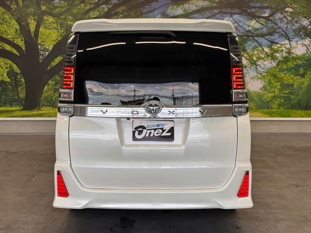 トヨタ ヴォクシー ２．０ ＺＳ 煌 H30年 (近畿) 99