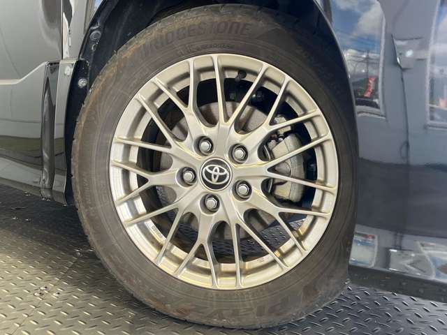 トヨタ ヴォクシー １．８ ハイブリッド ＺＳ 煌ＩＩＩ R3年 () 99