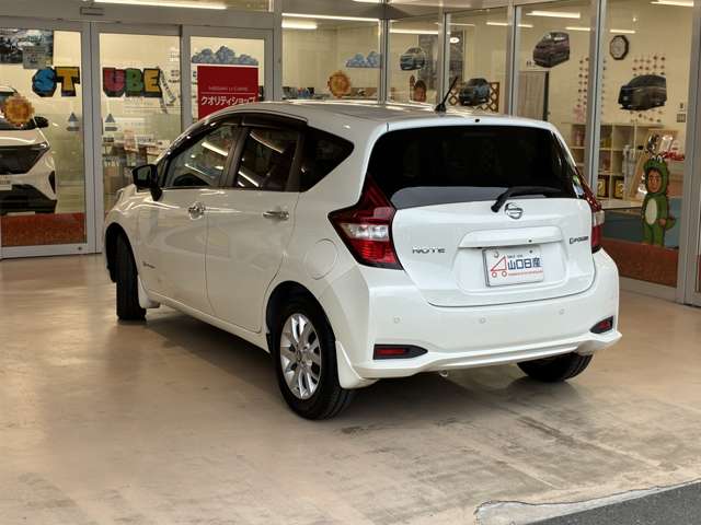 日産 ノート １．２ Ｅ－ＰＯＷＥＲ Ｘ R1年 (中国) 99