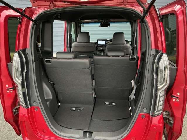 ホンダ Ｎ　ＢＯＸ カスタム ６６０ Ｌ ターボ ４ＷＤ R3年 (近畿) 99