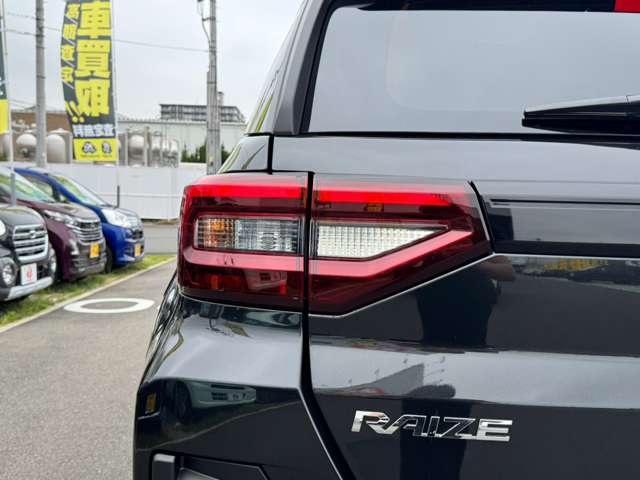 トヨタ ライズ　ハイブリッド ハイブリッド １．２ Ｚ R8年 () 99