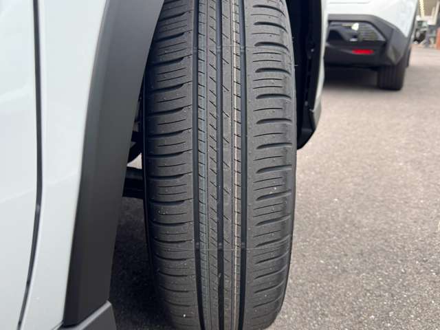トヨタ ライズ　ハイブリッド ハイブリッド １．２ Ｚ R8年 () 99