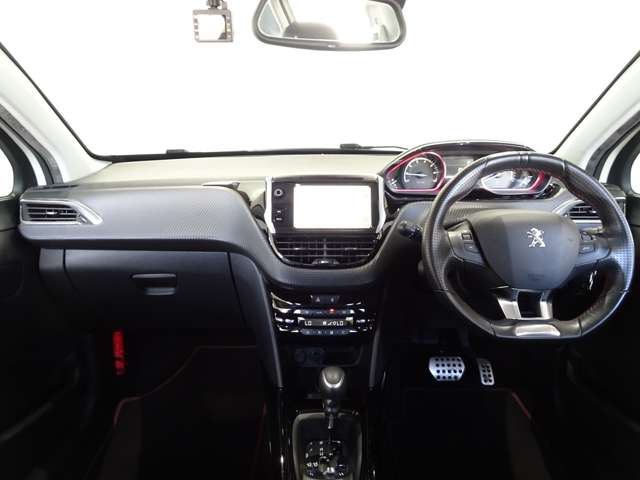 プジョー ２００８ ＧＴライン H30年 (関東) 99