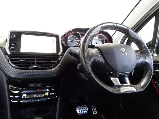 プジョー ２００８ ＧＴライン H30年 (関東) 99