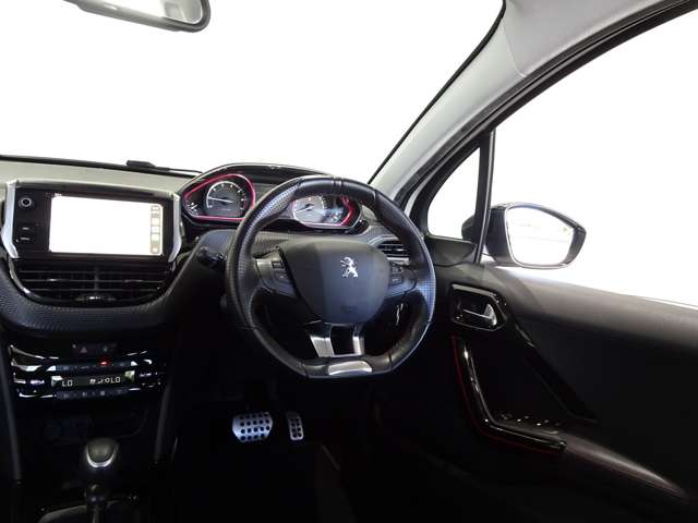 プジョー ２００８ ＧＴライン H30年 (関東) 99