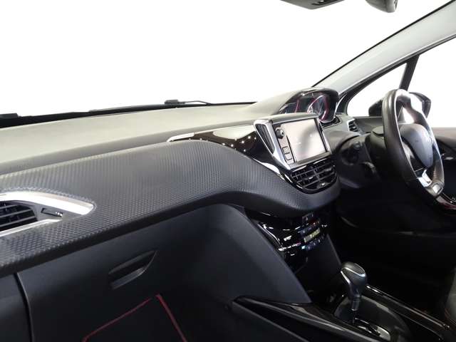 プジョー ２００８ ＧＴライン H30年 (関東) 99