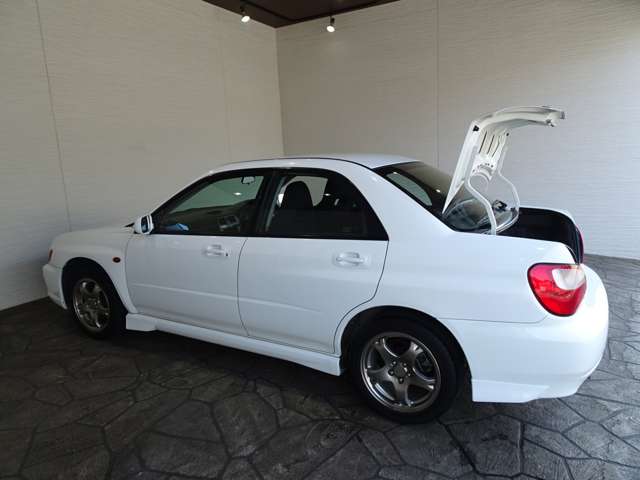 スバル インプレッサ ２．０ ＷＲＸ ＮＢ ４ＷＤ H13年 (関東) 99