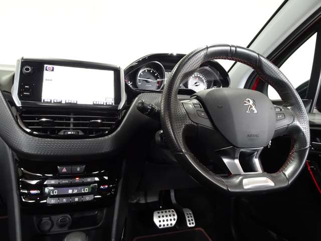 プジョー ２００８ ＧＴライン H29年 (関東) 99