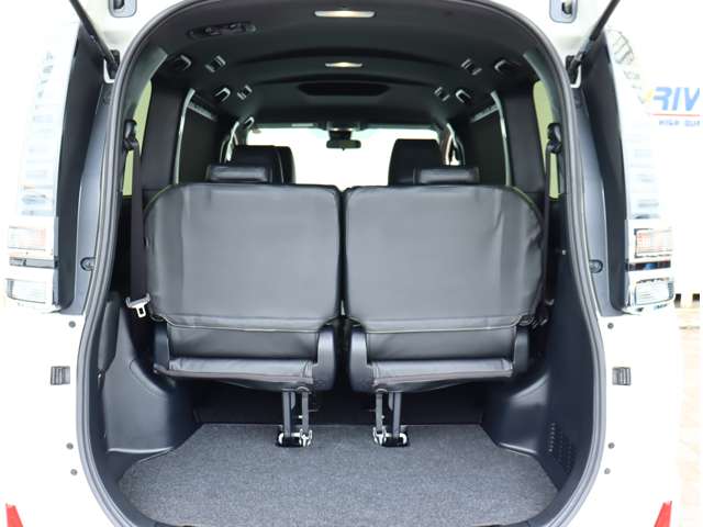 トヨタ ヴォクシー ２．０ ＺＳ 煌ＩＩＩ R3年 () 99