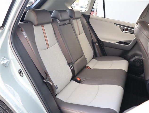 トヨタ ＲＡＶ４ ２．０ アドベンチャー ４ＷＤ R3年 () 99