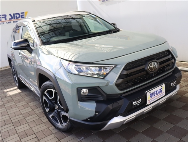 トヨタ ＲＡＶ４ ２．０ アドベンチャー ４ＷＤ R3年 () 99