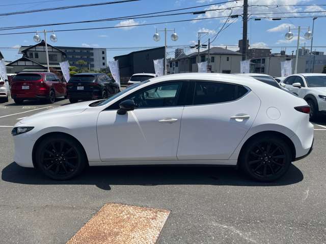 マツダ ＭＡＺＤＡ３　ファストバック １．５ １５Ｓ ブラックトーンエディション R3年 (関東) 99