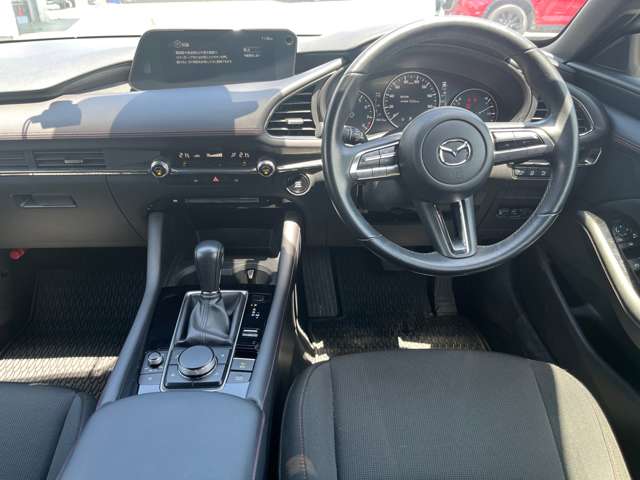 マツダ ＭＡＺＤＡ３　ファストバック １．５ １５Ｓ ブラックトーンエディション R3年 (関東) 99