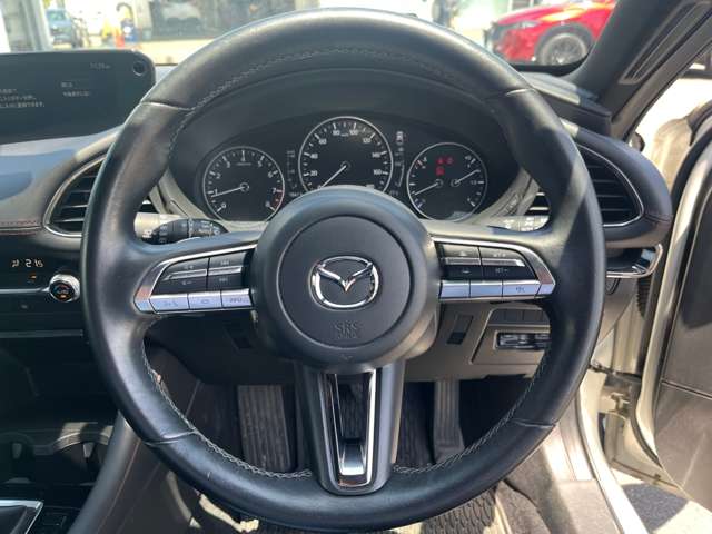 マツダ ＭＡＺＤＡ３　ファストバック １．５ １５Ｓ ブラックトーンエディション R3年 (関東) 99