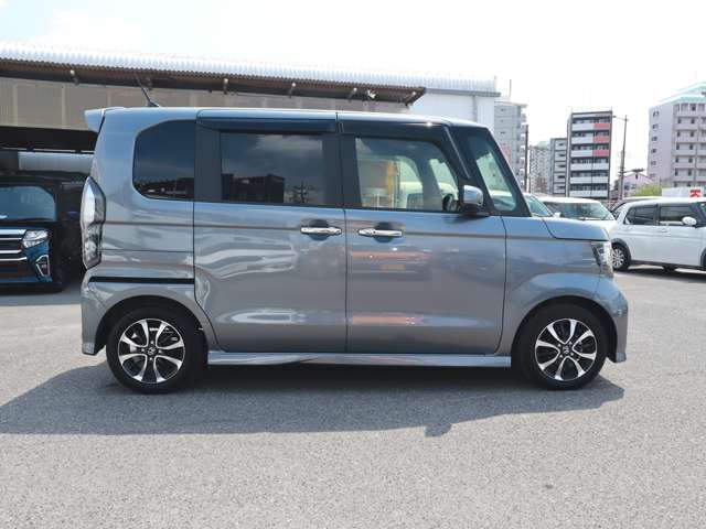 ホンダ Ｎ　ＢＯＸ カスタム ６６０ Ｇ Ｌ ホンダセンシング R1年 (九州・沖縄) 99