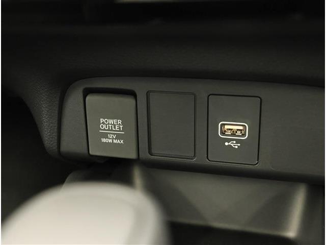 ホンダ フィット １．５ ホーム ４ＷＤ R7年 () 99