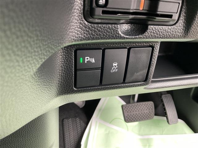 ホンダ Ｎ　ＢＯＸ カスタム ６６０ Ｌ R5年 (東海) 99