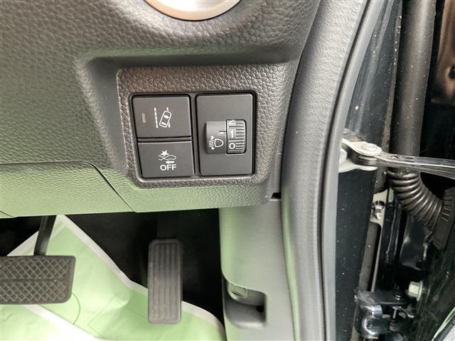 ホンダ Ｎ　ＢＯＸ カスタム ６６０ Ｌ R5年 (東海) 99