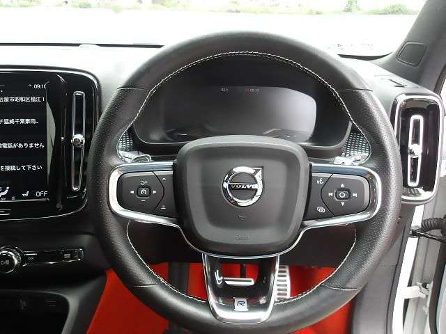 ボルボ ＸＣ４０ Ｔ５ ＡＷＤ Ｒデザイン ４ＷＤ H30年 (東海) 99