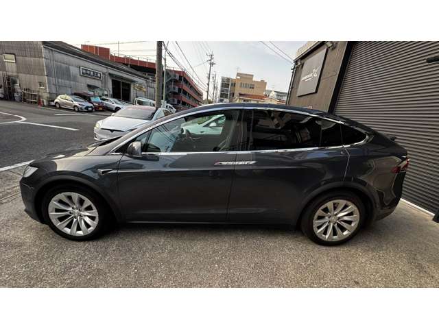 テスラ モデルＸ １００Ｄ ＡＷＤ ロングレンジ 黒内装 ５人乗リ H29年 (東海) 99