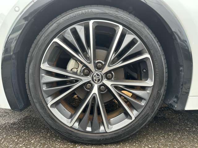 トヨタ プリウス ２．０ Ｚ R5年 (関東) 99