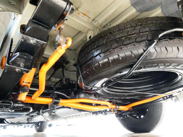 トヨタ ハイエースバン ティピーアウトドアデザイン R4年 (関東) 99