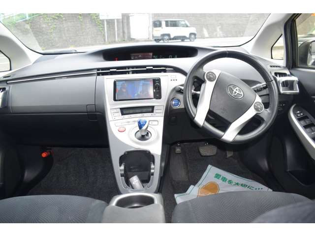 トヨタ プリウス １．８ Ｓ ツーリングセレクション H26年 (中国) 99