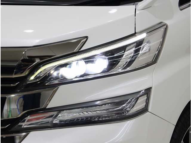 トヨタ ヴェルファイア ２．５ Ｚ Ａエディション H28年 (四国) 99