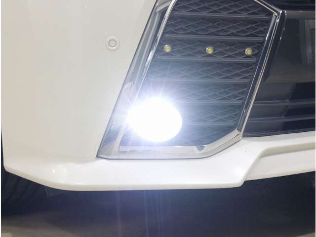 トヨタ ヴェルファイア ２．５ Ｚ Ａエディション H28年 (四国) 99