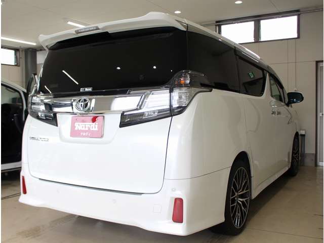 トヨタ ヴェルファイア ２．５ Ｚ Ａエディション H28年 (四国) 99