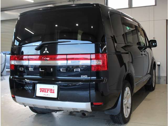 三菱 デリカ　Ｄ：５ ２．２ Ｄ プレミアム ディーゼルターボ ４ＷＤ H26年 (四国) 99