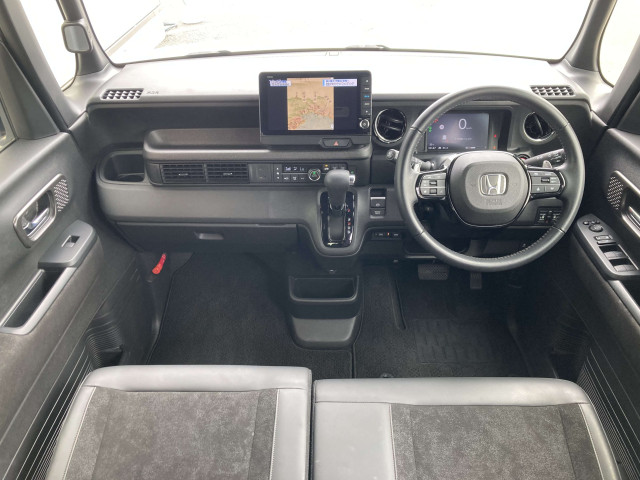 ホンダ Ｎ　ＢＯＸ カスタム ６６０ ターボ R6年 () 99