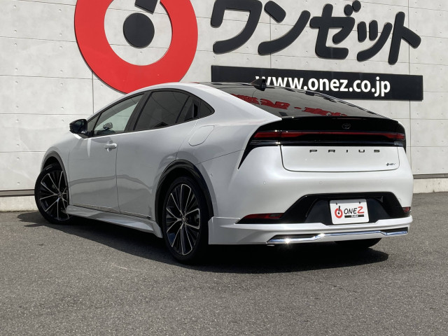 トヨタ プリウス ２．０ Ｚ R6年 () 99