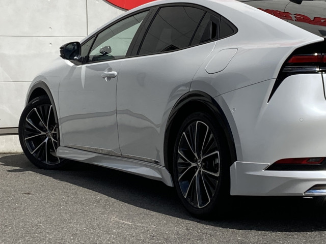 トヨタ プリウス ２．０ Ｚ R6年 () 99