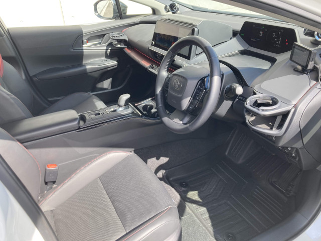 トヨタ プリウス ２．０ Ｚ R6年 () 99