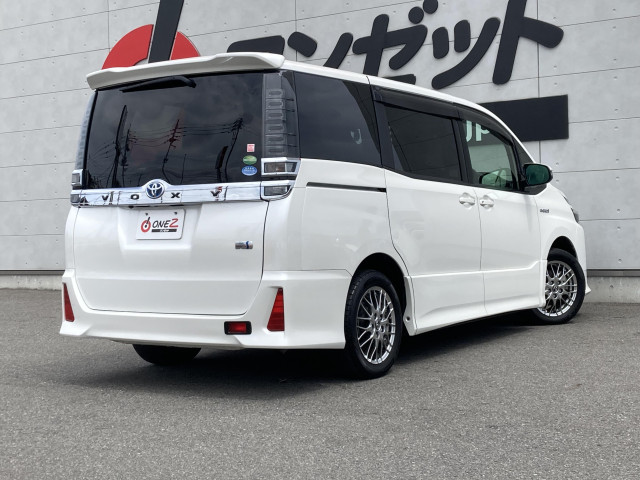 トヨタ ヴォクシー １．８ ハイブリッド ＺＳ H29年 () 99