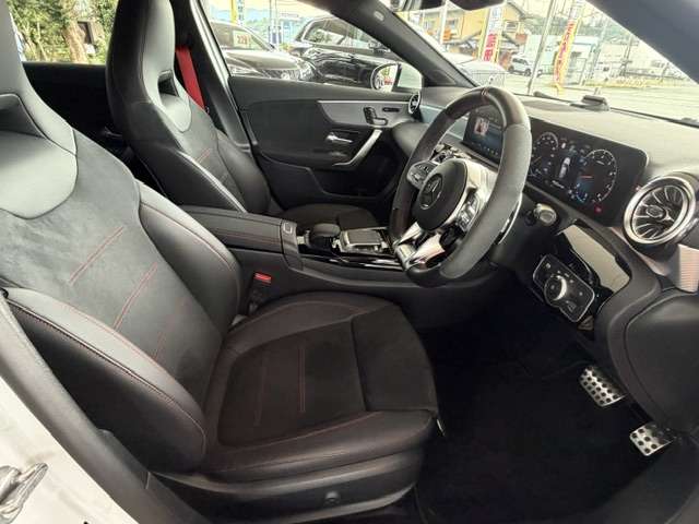 ＡＭＧ Ａクラス Ａ３５ ４マチック ４ＷＤ ＭＰ２０２３０１ R5年 () 99