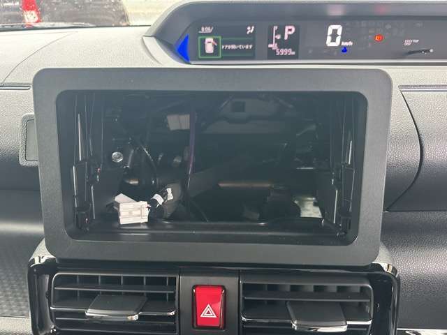 ダイハツ タント ６６０ カスタム ＲＳ R7年 () 99