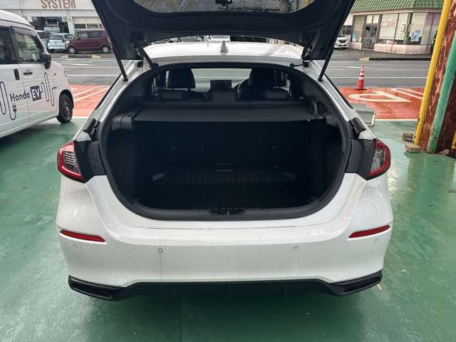 ホンダ シビック ２．０ Ｅ：ＨＥＶ R6年 () 99